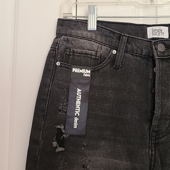 SIMPLE SOCIETY Black Super High Rise Straight Mom Jean Cropped Raw Hem 9/29 - Picture 4 of 13